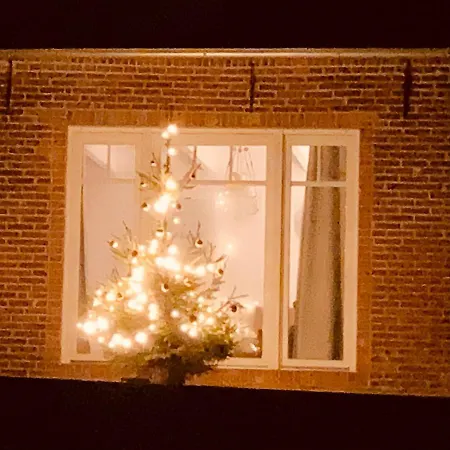 شقة Tant Berta's Huus *